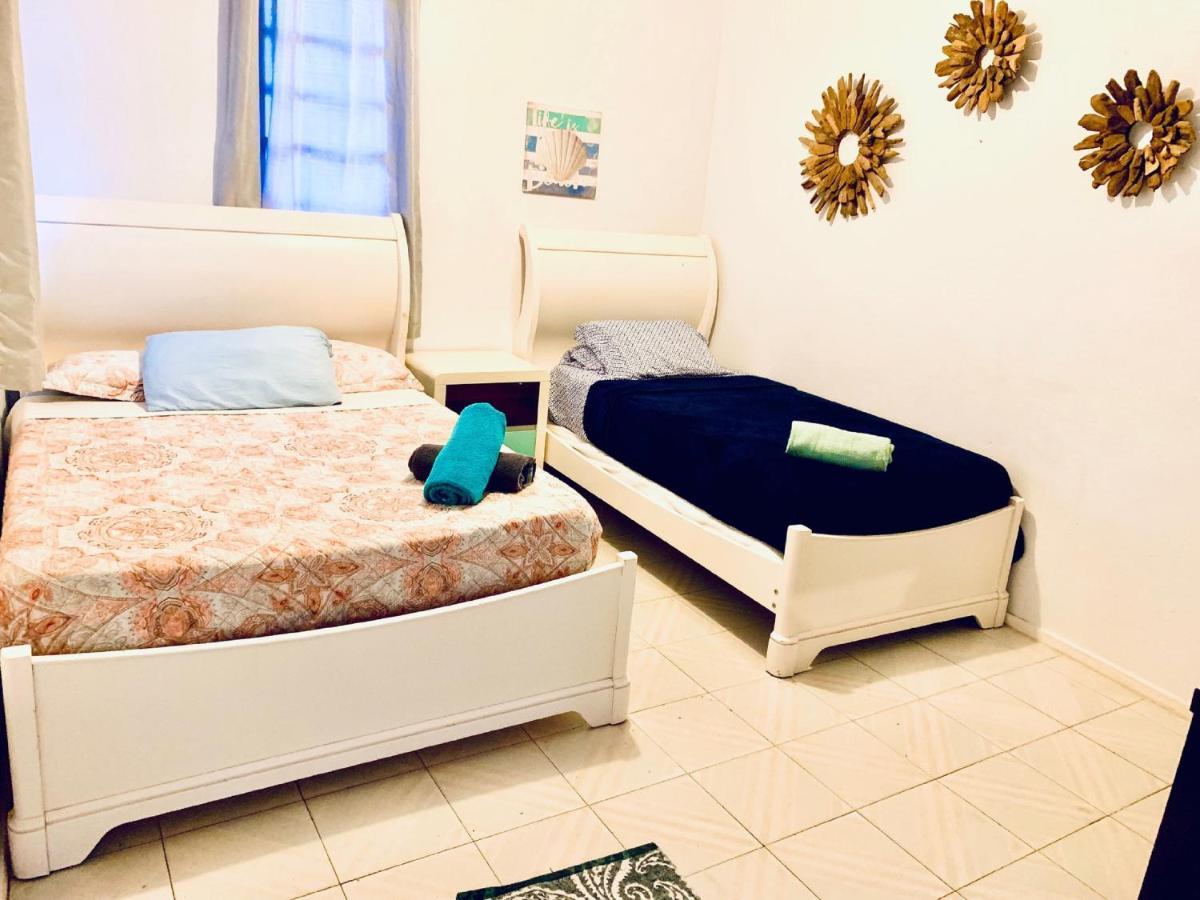 Islote Coastal Express Inn & Suites #1 At 681 Ocean Drive חדר תמונה